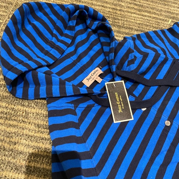 Juicy Couture pull over - Picture 2 of 2